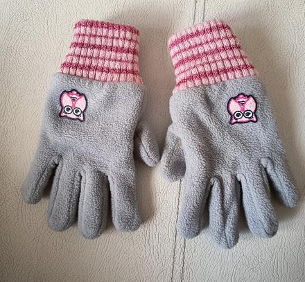 Teplé rukavice, 116