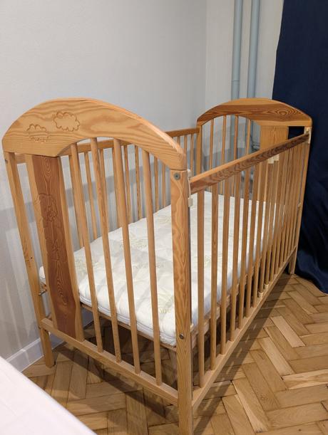 Drevena detska postielka, šírka (cm): 60,dĺžka (cm): 120