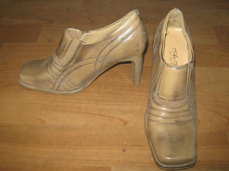 227  hnedé topánočky, 36