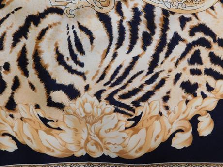 Pekna luxusna šatka, xl