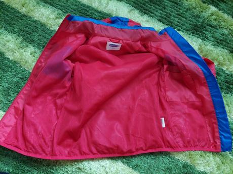 Bunda do dažďa, 134