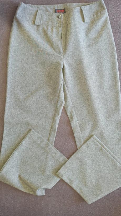 Dámske tmavošedé elegantné nohavice., 38