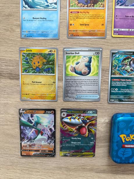 Peračník pokémon pikachu a 50 kariet + jumbo,