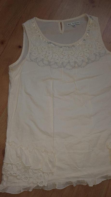 Krásna blúzka s výšivkou, marks & spencer,152