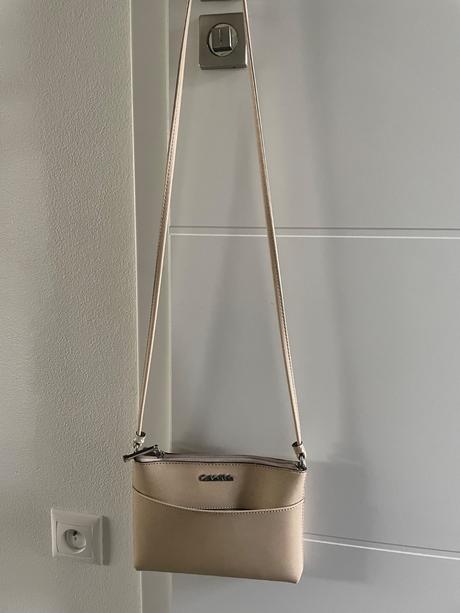 Calvin klein crossbody kabelka, calvin klein