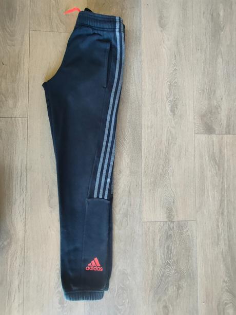 Detské tepláky zn. adidas, veľ. 10-11 r., adidas,152