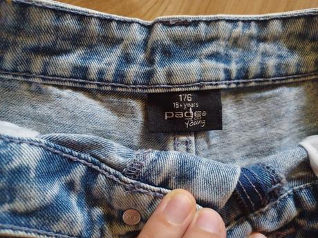 Rifľové kraťasy, 176