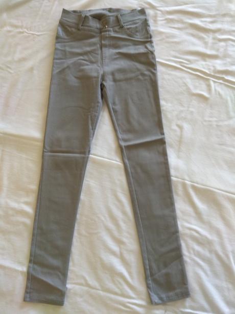 Šedé elastické tenké nohavice, 140