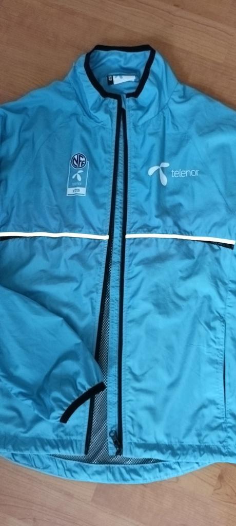 Ľahká bunda telenor č.152, 152