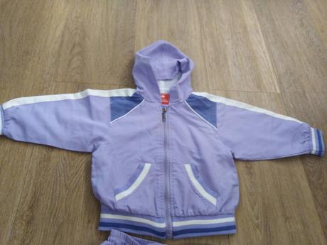 Sustakova bunda a nohavice, 92