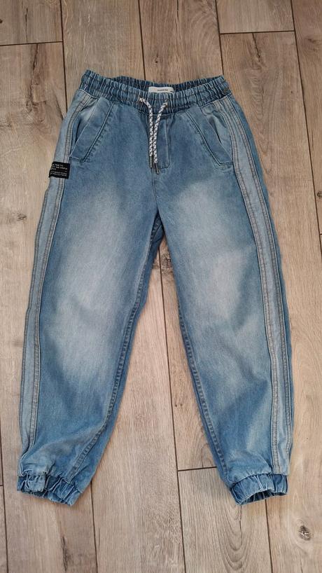 Denimové joggery velkost 140, reserved,140
