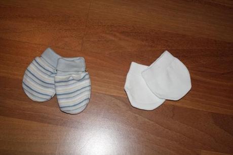 Rukavičky pre kojencov, 62