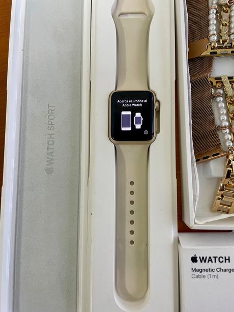 Hodinky apple watch, apple