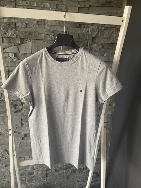 Tommy hilfiger sedi na s, tommy hilfiger,s