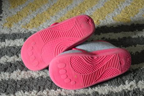 Teplé papučky, deichmann,25