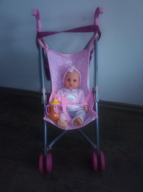 Bábika s kočíkom, 