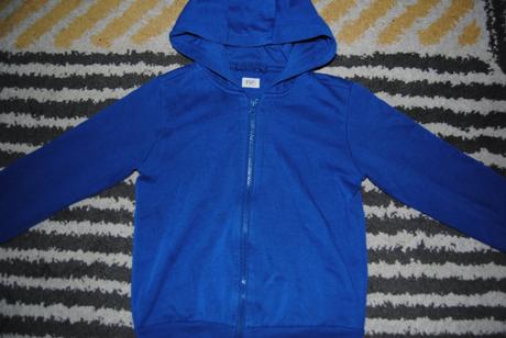 Mikina na dvor s kapucou, f&f,122