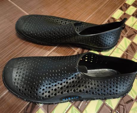 Topánky do vody čierne, decathlon,45