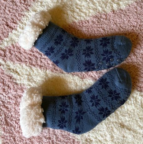 Nenosene protismykove ponozky, 