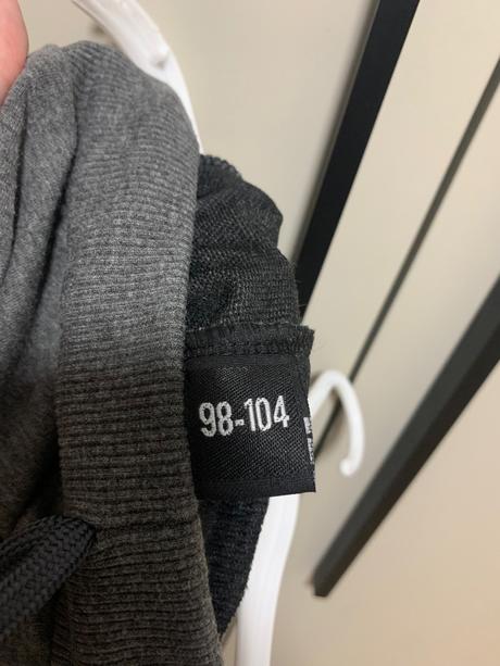 Sivá detská tepláková súprava, 98