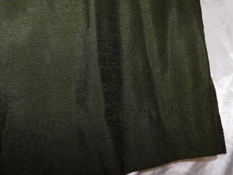 Brigitte pekne vintage šaty, 42