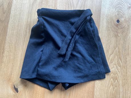 Zavinovacie kraťasky, reserved,140