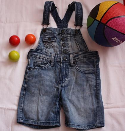 Známe trakové kraťasy, h&m,104