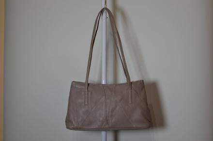 Kožená kabelka, 