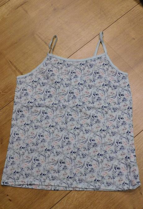 Dievčenské tielka, f&f,152