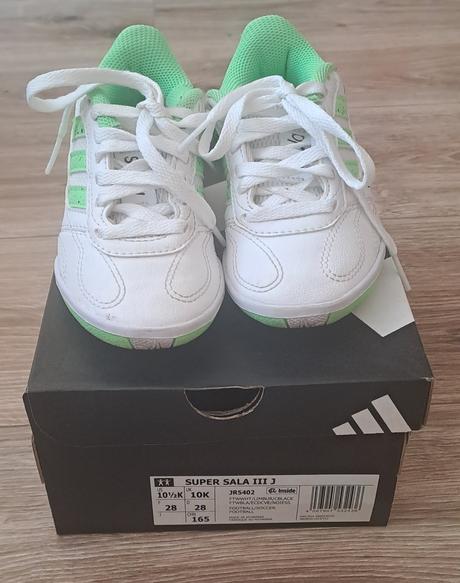 Adidas halovky č.28, adidas,28