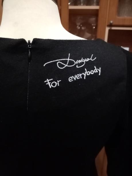 Pekné čierne šaty zn. desigual veľkosť č. 38, desigual,38