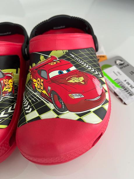 Crocs mcqueen svietiace v tme, crocs,34
