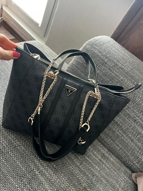 Guess kabelka, guess