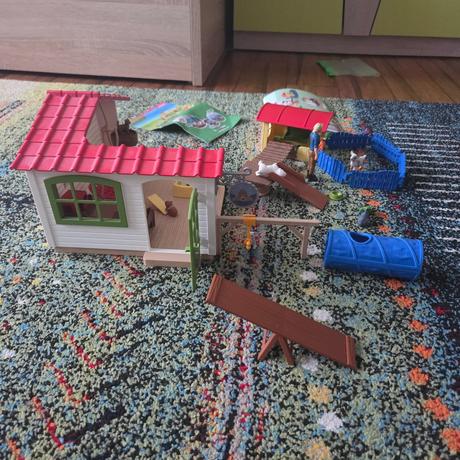 Hotel pre zvieratká schleich,