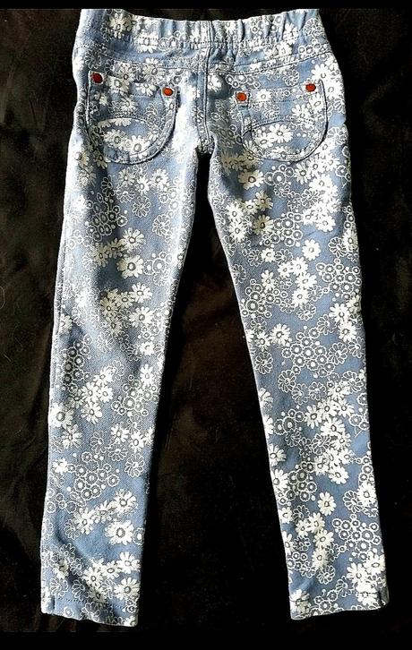 Predám pekné džeginy, marks & spencer,110