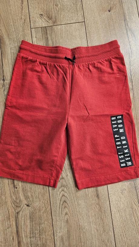 Teplákové kraťase, lindex,158