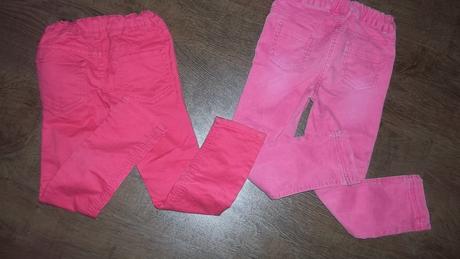 Bledoruzove nohavice, 122