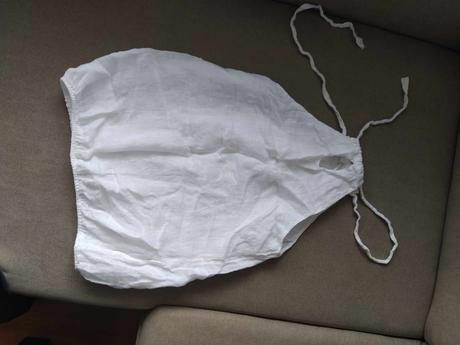 Biely top ,podšitý, s