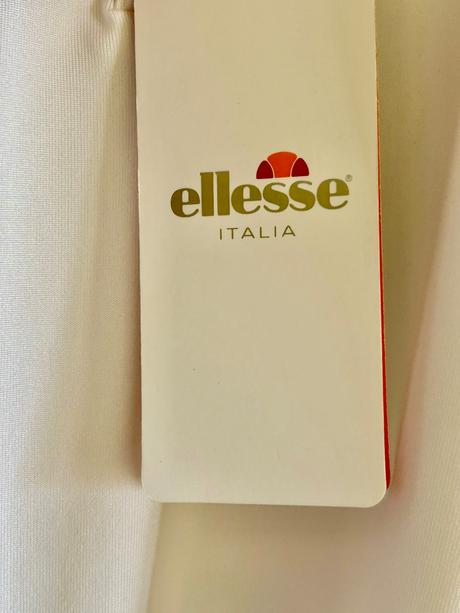 Biele tričko s golierom zn.ellesse č.l, l