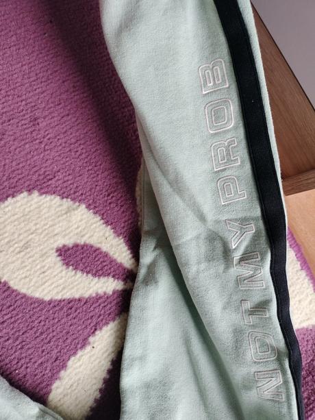 Amisu mikina mood, amisu,s