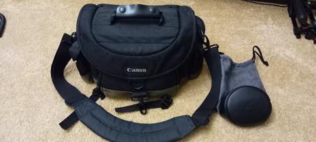 Fotoaparát s príslušenstvom, panasonic