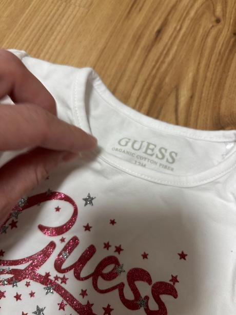 Nové guess tričká, guess,74