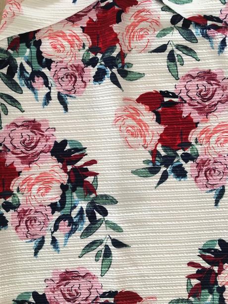 Dámske kvetinové letné šaty, s