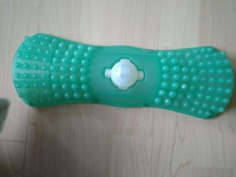 Masážna pomôcka na chodidlá,