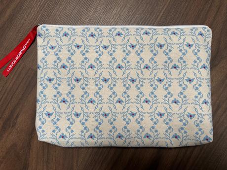 Kozmetická taštička elisabeth arden, 