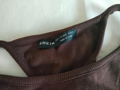 Minišaty s odhaleným chrbtom "b", l