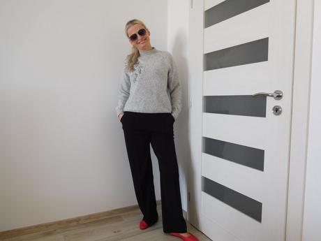 Pulovrík šedý -s,, s