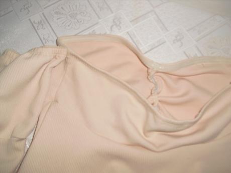 Shein sexy telovy samodrziaci top, xs