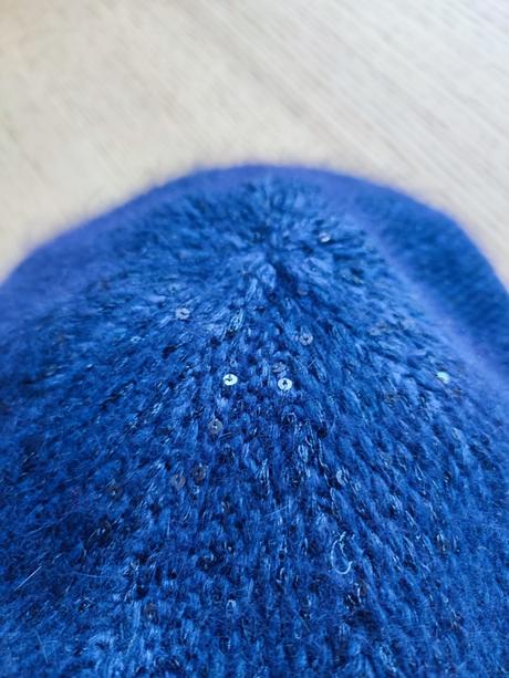 Baretka s angorou 10-14 rokov, 134