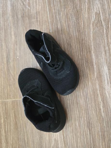 Botasky č.25, nike,25
